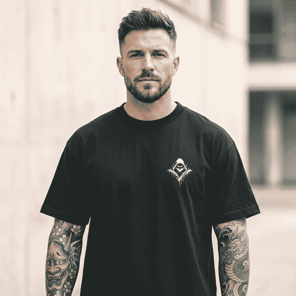 How Should a T-Shirt Fit? (Modern Streetwear Fit Guide) - SYN3R