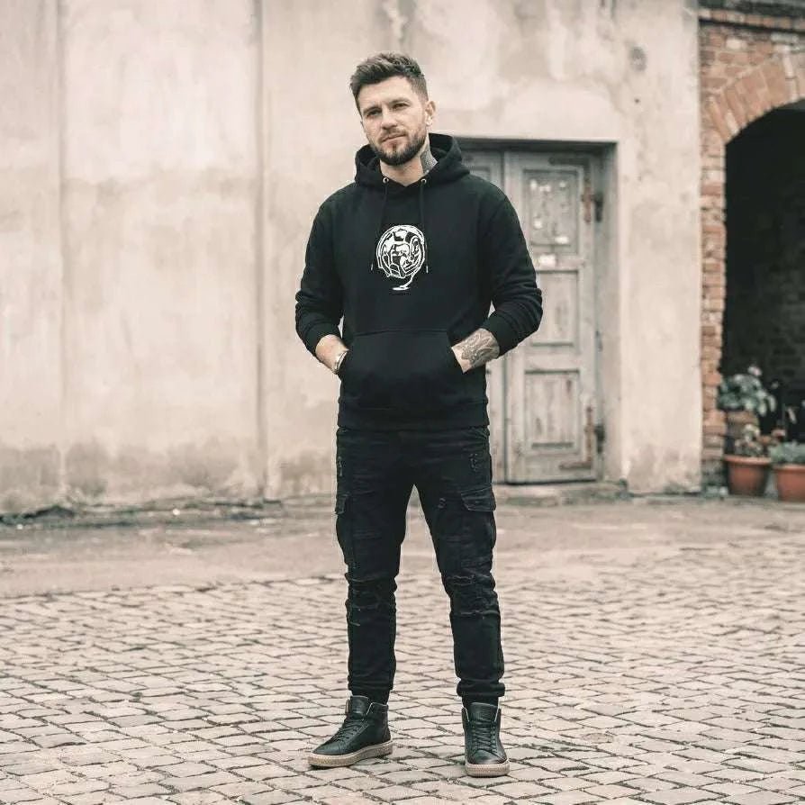 Black Distort Oversized Hoodie - SYN3R Minimalist Streetwear