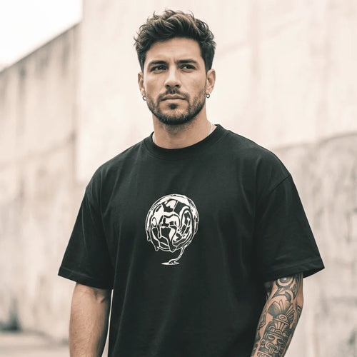 Black Distort Oversized T-Shirt – Minimalist Streetwear Essential - SYN3R Minimalist Streetwear model close up