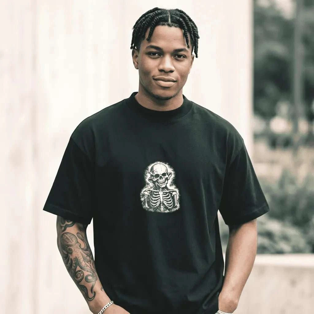 Black Splinter Oversized T-Shirt – Graphic Streetwear Essential - SYN3R Minimalist Streetwear