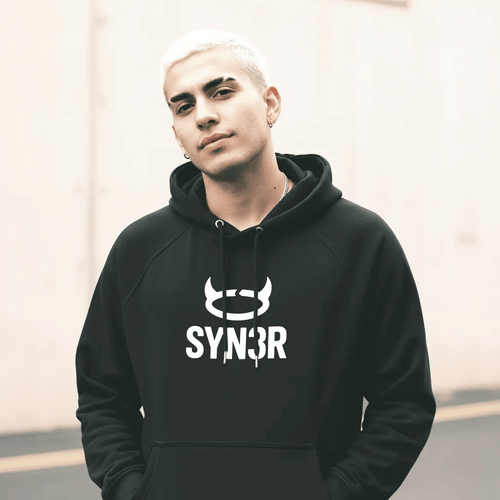 Black Minimalist Hoodie model closeup – SYN3R