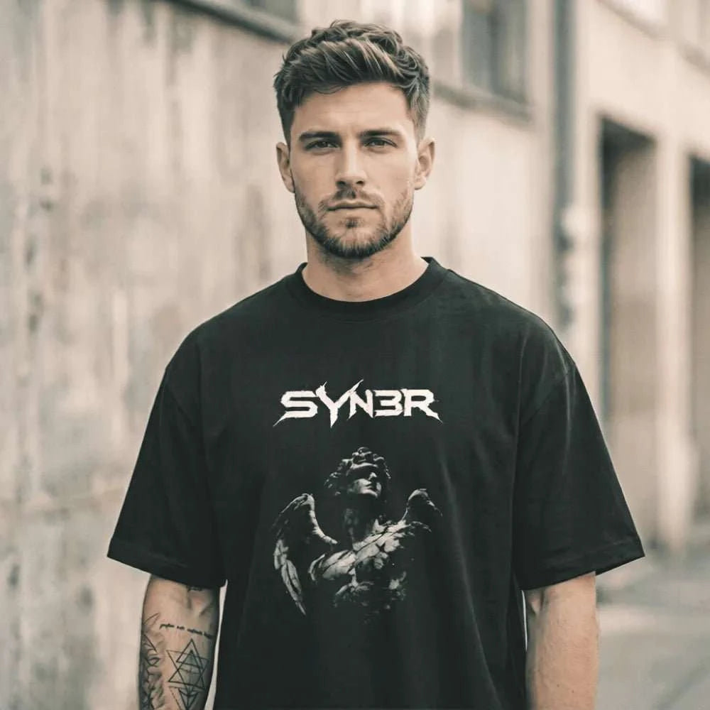 Black Signal Oversized T-Shirt – Minimalist Streetwear - SYN3R Minimalist Streetwear