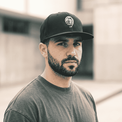 Distort Snapback Cap Black - SYN3R Minimalist Streetwear