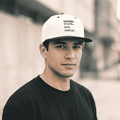 State Snapback Cap White & Black - SYN3R Minimalist Streetwear