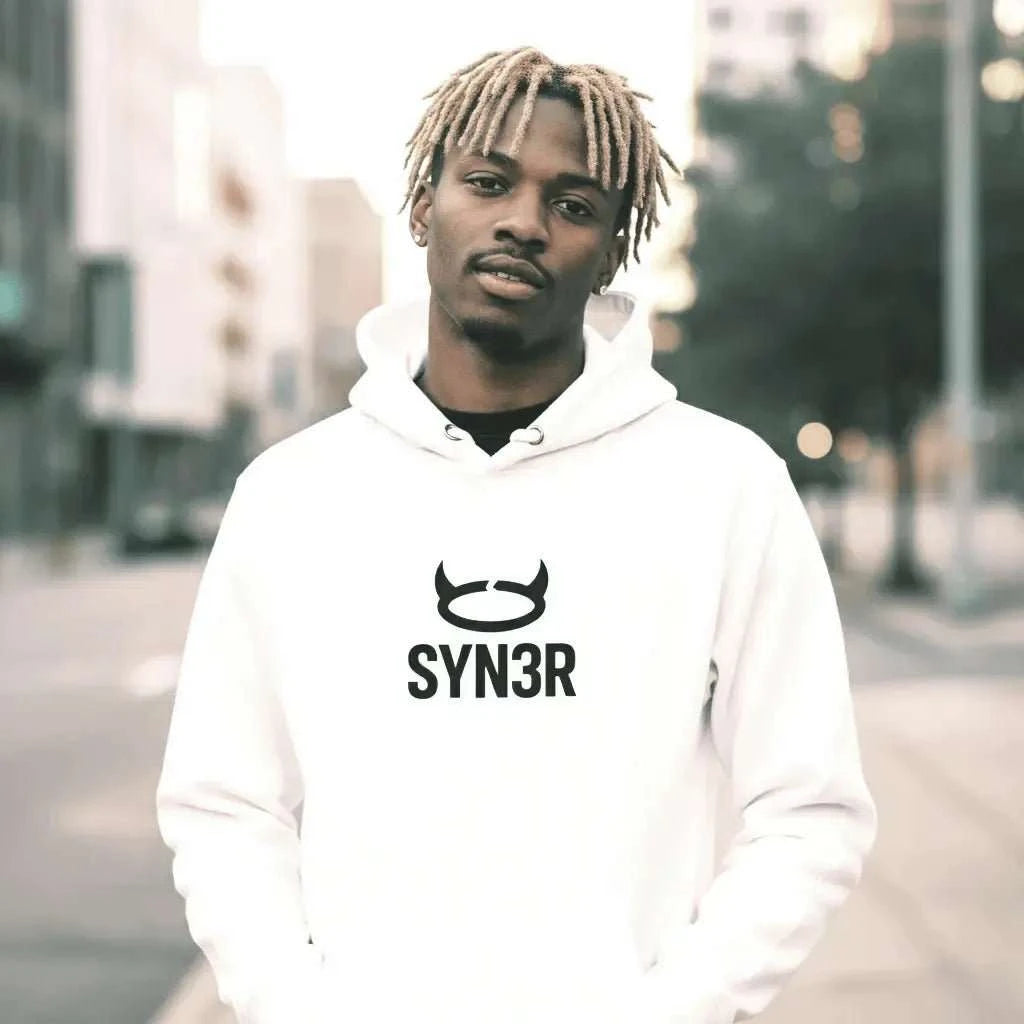 White Oversized Hoodie – Minimalist Streetwear Heavyweight (400GSM) - SYN3R Minimalist Streetwear