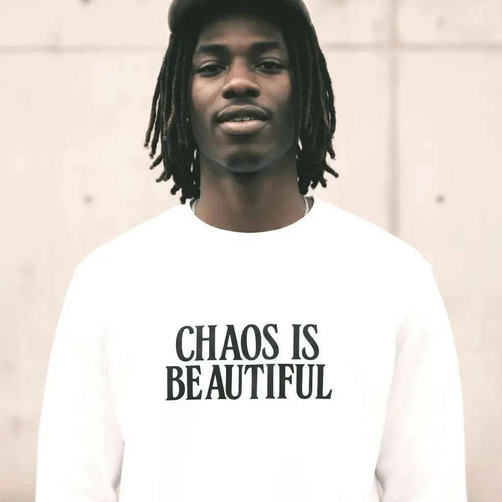White Premium Sweatshirt – Elevated Oversized Streetwear (400GSM Heavyweight) - SYN3R Minimalist Streetwear